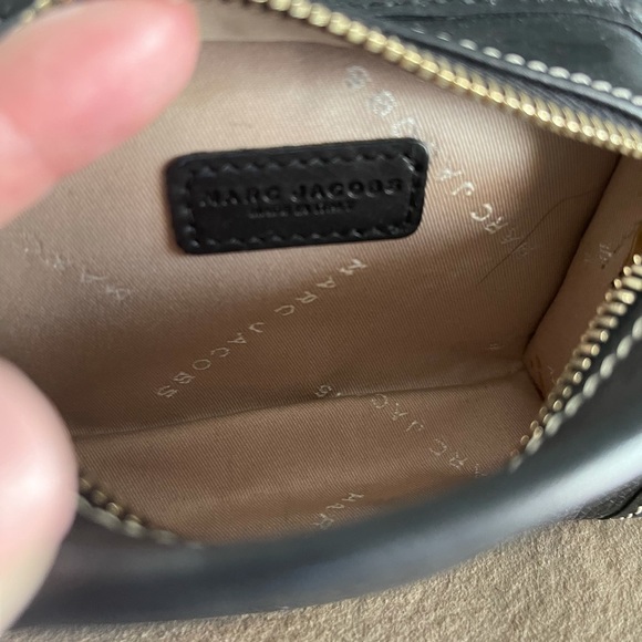 Marc Jacobs wristlet - Picture 4 of 4